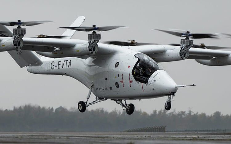Vertical Aerospace logra el primer despegue vertical del VX4 sin amarre