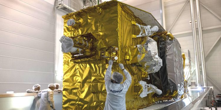 Airbus y CNES concluyen TELEO