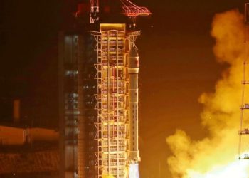 China lanza un nuevo un grupo de satélites