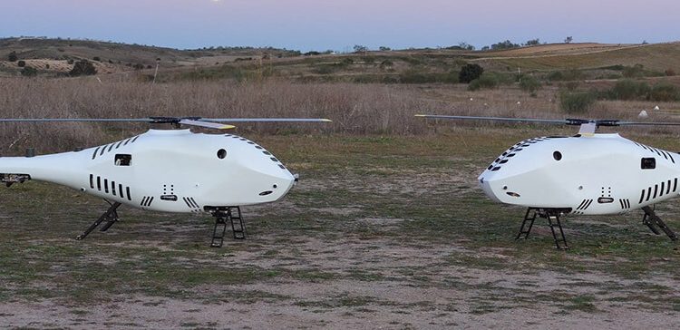 Dos modelos Alpha 900 de AUS.