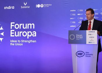 El consejero delegado de Airbus, Guillaume Faury, en el Forum Europa de Bruselas.