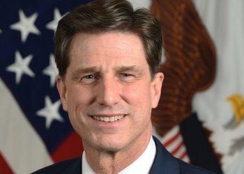 Boeing ficha al ex director de Información del Departamento de Defensa de EEUU