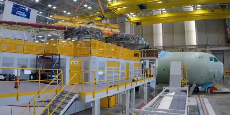 El primer A400M para la Fuerza Aérea de Indonesia entró en la FAL de Sevilla