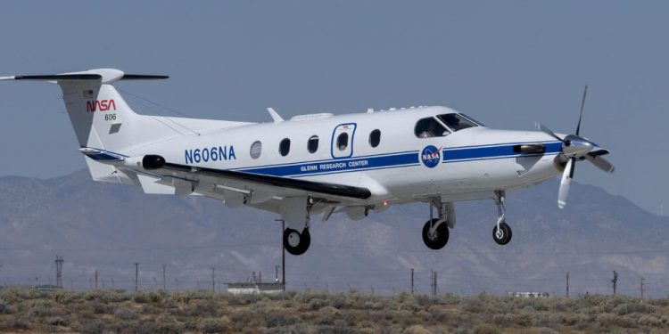 La Nasa prueba la tecnología de vigilancia del tráfico aéreo con su avión Pilatus PC-12
