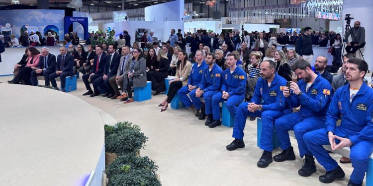 San Javier celebra el 40 aniversario de la Patrulla Águila con AIRE 25