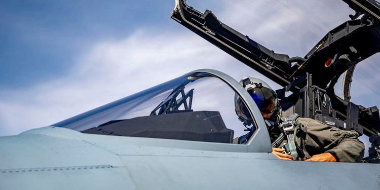 Boeing Defense encarga a Collins Aerospace 144 asientos eyectables para los F-15EX de EEUU