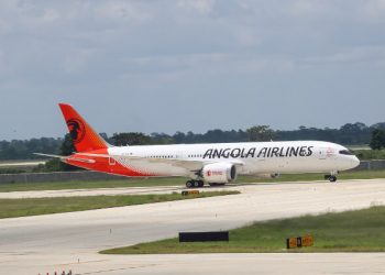 TAAG Angola Airlines recibe su primer Boeing 787 Dreamliner