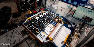 Tekniker envía muestras de materiales a la ISS para probarlas en órbita
