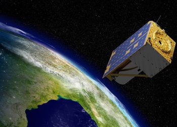 Thales Alenia Space y NIBE firman un contrato para el primer satélite de observación de la Tierra de la India