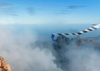 Zephyr completa con éxito su primer vuelo estratosférico en Kenia