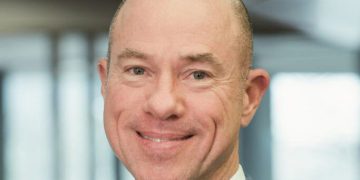 Bryan Bedford, CEO de Republic Airways