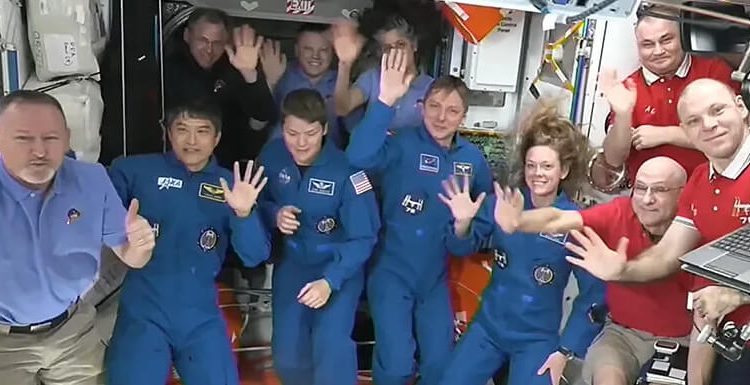 Con la llegada a la ISS de la misión Crew-10 se inició la operación rescate de los dos astronautas de la Starliner
