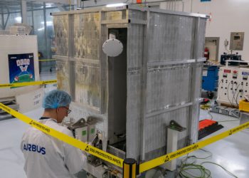 El reloj atómico espacial de la ESA (ACES) llegó a Florida
