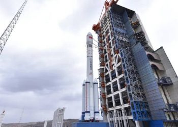 China lanzó seis nuevos satélites