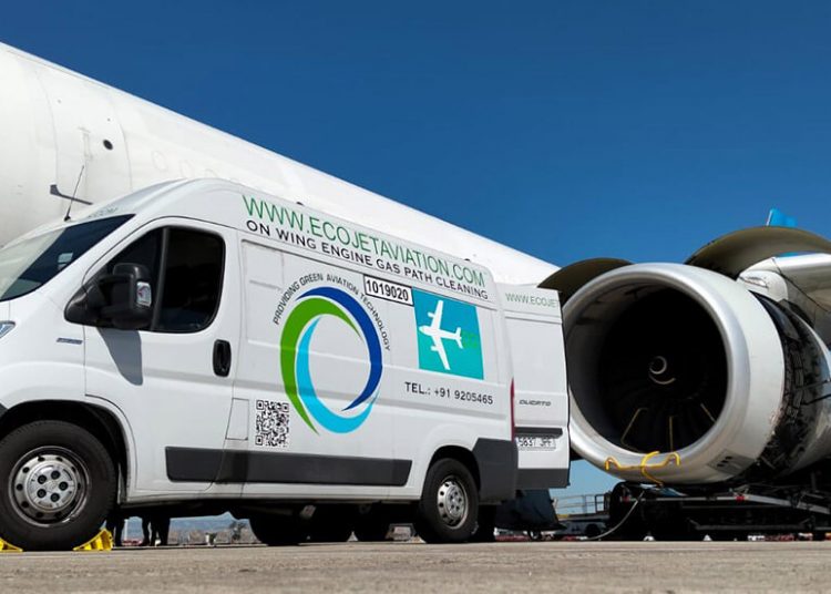 Eco Jet Aviation limpia los motores en ala en Zaragoza