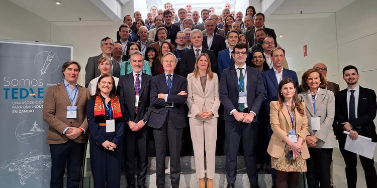 El TEDAE reúne al sector aeronáutico para debatir sobre el futuro de la cadena de suministro