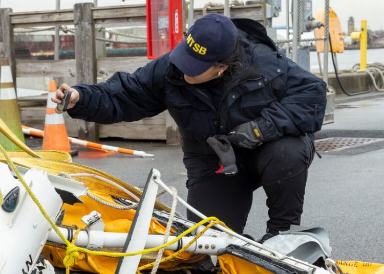 La NTSB da por terminadas las tareas de recuperación de los restos del helicóptero Bell 206L-4