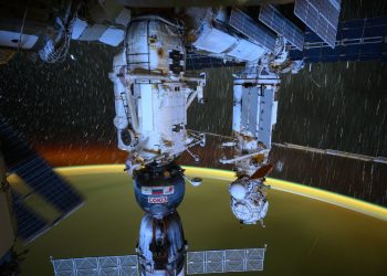 Preparan el regreso de la Soyuz MS-26 con tres astronautas desde la ISS
