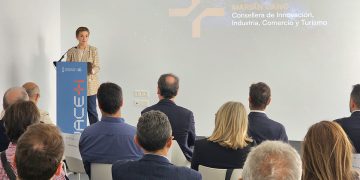 Valencia impulsa su estrategia aeroespacial