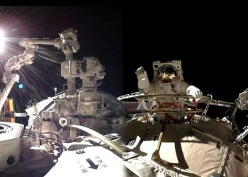 Astronautas chinos completaron sus trabajos fuera de la estación espacial Tiangong
