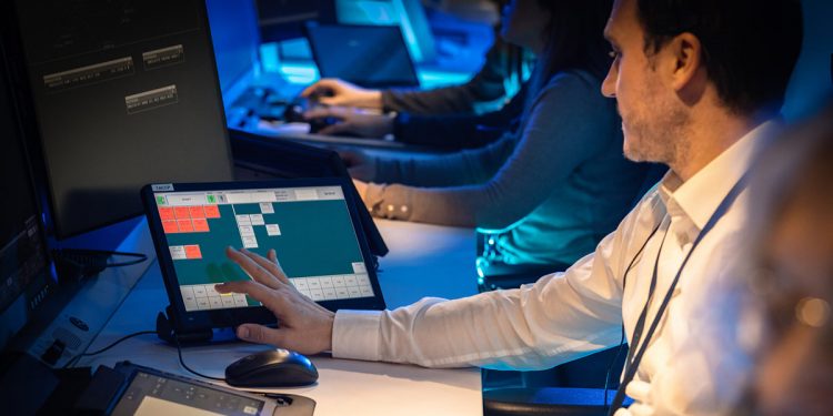 ENAIRE ha implantado ya el sistema COMETA en todos sus centros de control.jpg