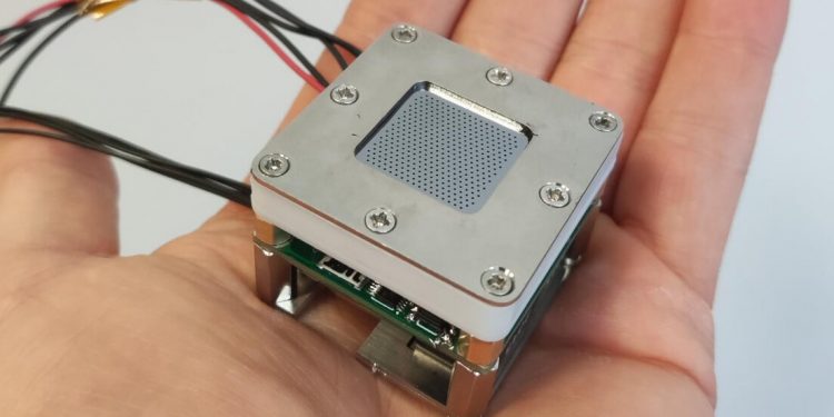 El CSIC colabora en un proyecto de la AEE que busca impulsar la producción industrial de propulsores eléctricos para nanosatélites