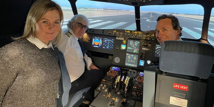 Flyschool incorpora simulación avanzada