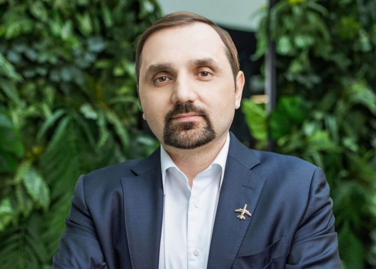 Juozas Lapeika, director general adjunto de Mantenimiento de Base de FL Technics,