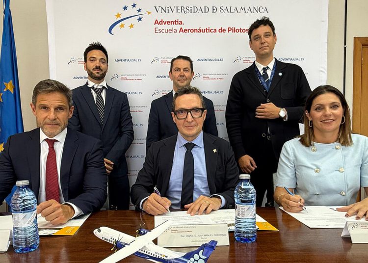 Adventia y Canaryfly sellan un acuerdo para incorporar nuevos pilotos