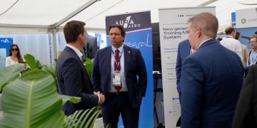 El fabricante francés Aura Aero acelera su expansión en EEUU