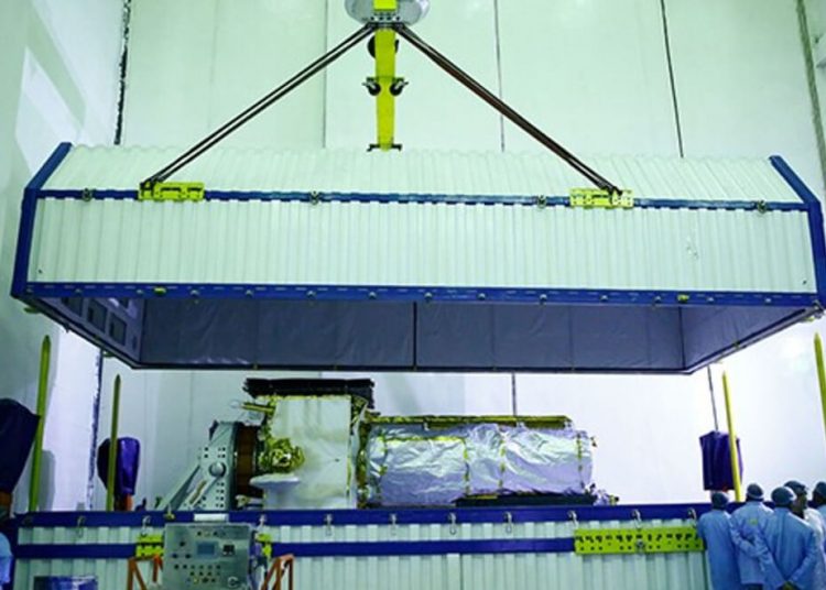 El satélite de observación de la Tierra NISAR llegó al sitio de su lanzamiento en la India