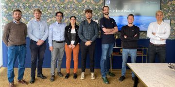 Equipo de Pangea Aerospace y de CNES