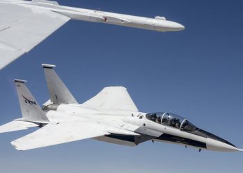 Los F-15 de la Nasa validan herramientas para la misión Quest