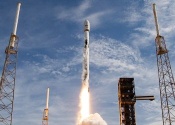 SpaceX lanzó la misión O3b mPOWER de SES. Fuente: SpaceX