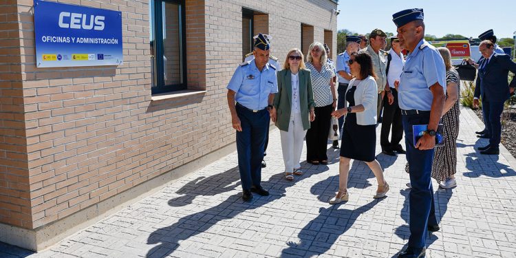 Visita el Centro de Ensayos de Sistemas Aéreos no Tripulados (CEUS), en el término municipal de Moguer (Huelva). Foto: Rubén Somonte/MDE
