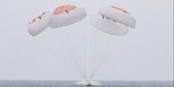 La tripulación de la misión Crew-10 amerizó en el Océano Pacífico frente a la costa de California. Fuente: NASA.