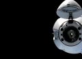 La nave espacial de carga SpaceX Dragon, con su nariz abierta, se acerca a la Estación Espacial Internacional para un acoplamiento automatizado. Fuente: Nasa