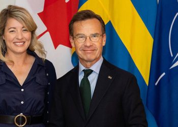 Mélanie Joly, ministra de Industria y encargada del Desarrollo Económico de Canadá,junto con el primer ministro sueco, Ulf Kristersson, durante la reunión. Fuente: X de Mélanie Joly