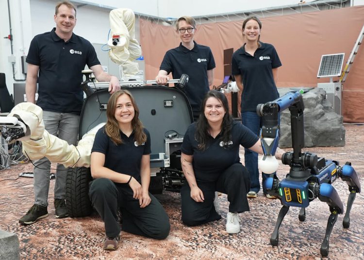 Los astronautas podrán controlar desde la ISS robots para realizar tareas complejas en la Luna y Marte. Fuente: ESA