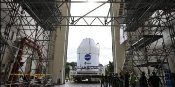 La nave espacial Orión de Artemisa II se acerca al lanzamiento. Fuente: NASA.