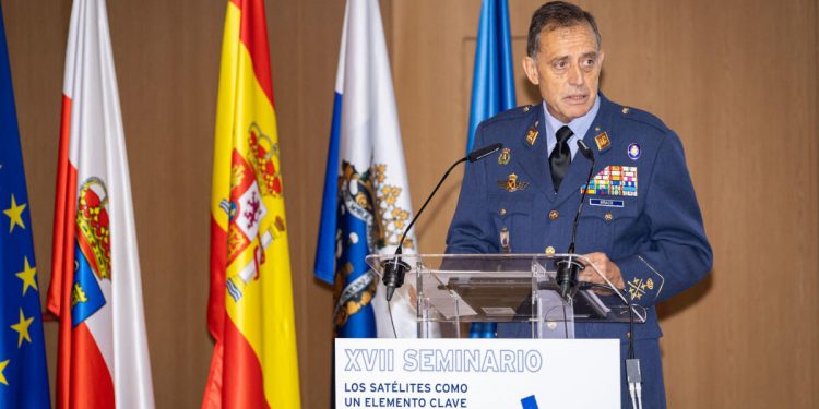 El jefe de Estado Mayor del Ejército del Aire y del Espacio (JEMA), general del Aire Francisco Braco Carbó,. Fuente: Ejército del Aire y del Espacio