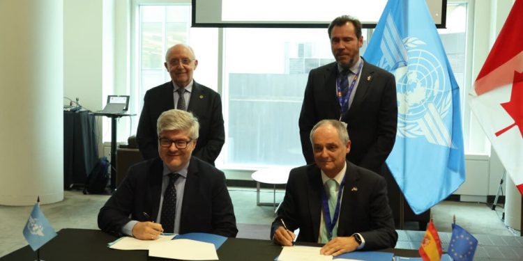 Transportes firma tres acuerdos con la OACI para impulsar la dotación de personal aéreo y mejorar su formación. Fuente: Ministerio de Transportes
