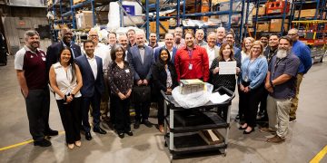 Boeing realiza el primer envío de piezas aeronáuticas con certificado digital FAA 8130-3. Fuente: Boeing