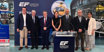 De izquerda a derecha, Rafael García Berenguer, Luis Miñano San Valero, José Antonio Rovira, Eva Miñano Gómez, Luis Miñano Gómez, Antonio Galván y Loreto Riera. Fuente: European Flyers