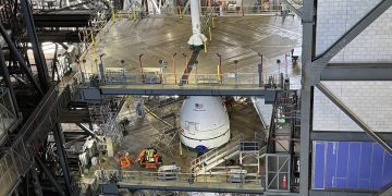 La Nasa acopla la nave Orion al cohete SLS para la misión Artemisa II. Fuente: Lockheed Martin