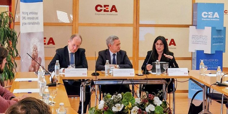 Andalucía refuerza su posicionamiento estratégico en Defensa con un nuevo ciclo de encuentros técnicos y profesionales. Fuente: Andalucía Aeroespace