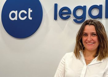 Cristina de Santiago, socia directora de act legal Spain. Fuente: Actualidad Aeroespacial