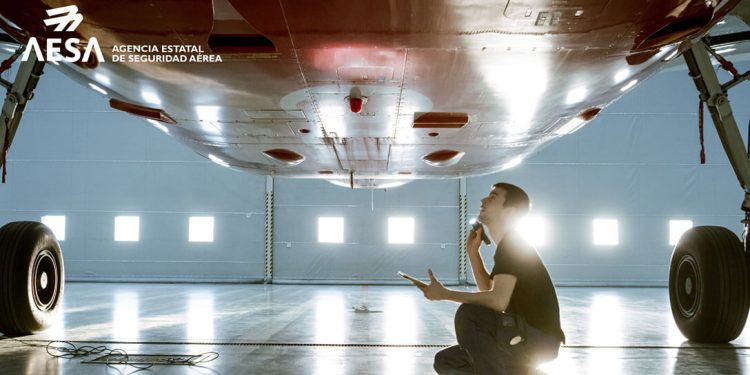 España supera por primera vez las 5.000 licencias de Técnicos de Mantenimiento de Aeronaves bajo normativa europea. Fuente: AESA