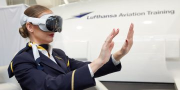 Lufthansa Aviation Training (LAT) presenta por primera vez el prototipo de realidad virtual de su proyecto de investigación D-CEET. Fuente: Lufthansa Aviation Training
