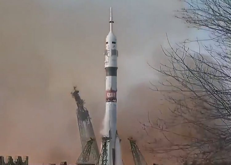 Roscosmos lanzó la nave Soyuz MS-28 hacia la ISS con tres astronautas a bordo. Fuente: Nasa